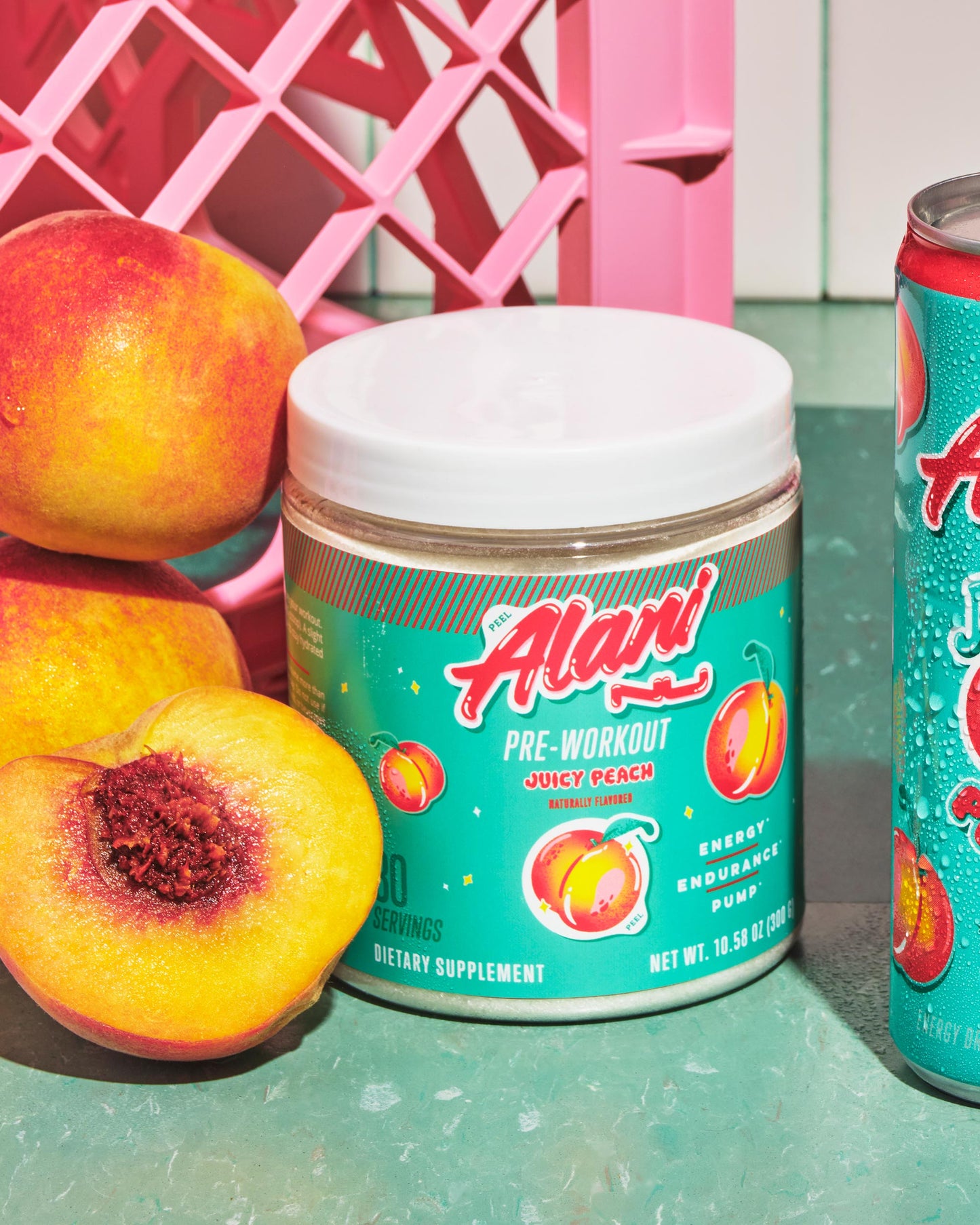 pre-workout-juicy-peach-30-servings-f8 old_ProductPagePWOLifestyle3_77022674-d0da-499a-8941-6c66b1f93261.jpg